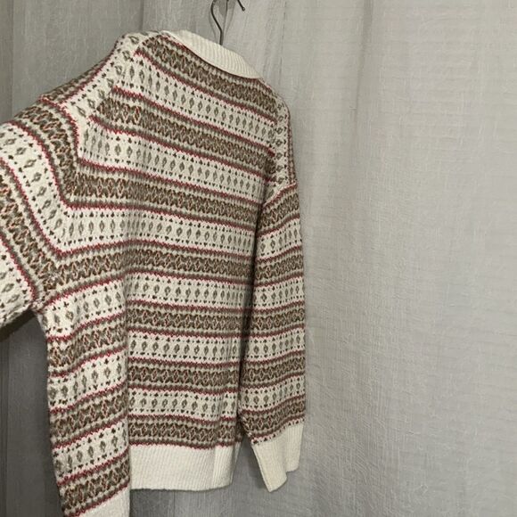 AE Whoa So Soft Fair Isle Crewneck Relaxed Knit Cream Tan Red Preppy Sweater - Picture 14 of 16